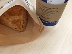 -瑞幸咖啡(石榴中心店)