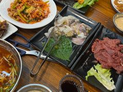 -韩风烤牛肉冷面店