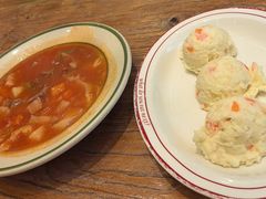 -玛格萝妮比萨屋(四平店)
