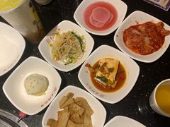 -木槿花韩式炭烤·熟成肉工坊(孙文东路店)