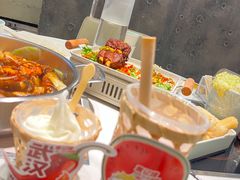 -黄记煌三汁焖锅(新佳丽江汉路店)