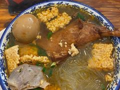 全家福鸭血粉丝汤-叶新小吃店(来凤小区总店)