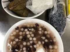 -芳婆糕团店(王府大街店)