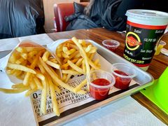 -FATBURGER 特富客汉堡(外交公寓店)