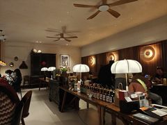 -银米·云南传统过桥米线(双廊黑金冠店)