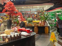 -四海一家自助餐(益田假日广场店)