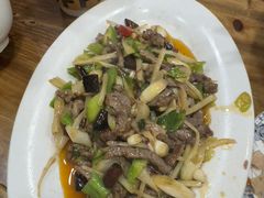 -九九牛肉馆(南山路店)
