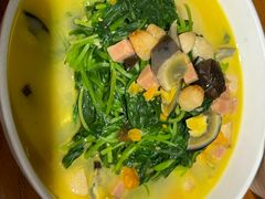 -金枝玉叶上海人家食府(三里河店)