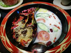 -在蜀里·一米肥牛老火锅(黄埔店)