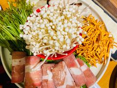 -民食香·腊排骨野生菌美食(木府店)