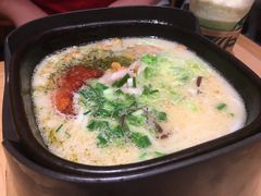 -阿香米线(余姚五彩城店)