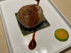 鹅肝寿司-余欢领鲜火锅(新街口店)