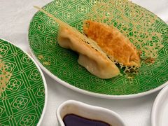 -品海楼·大连海胆锅贴馆(东港店)