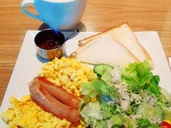 -必胜客(欧亚卖场店)