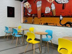 用餐区-DQ·蛋糕·冰淇淋(川沙东海岸店)