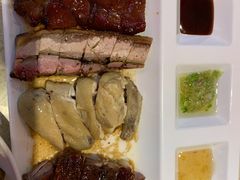 烧味四拼-明腾壹间茶餐厅(新都会花园广场店)