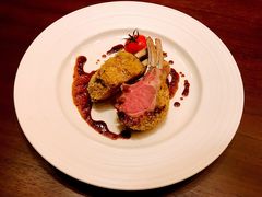 -恰餐厅及酒吧 CHAR Bar & Grill (北京丽都皇冠假日店)