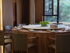 -粤盛海鲜平价店(洛溪食街店)