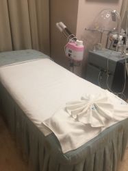 -新蝶变皮肤管理中心