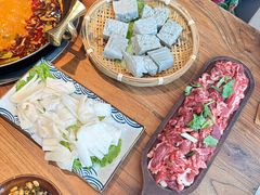 -贵厨酸汤牛肉(汇金星力城店)