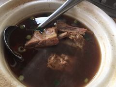 -新峰肉骨茶