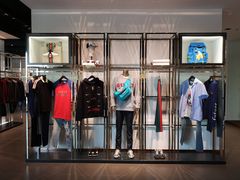 -Gucci(首创奥特莱斯店)