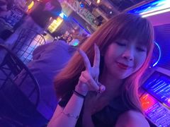 -UP嘻哈酒吧(粉巢店)