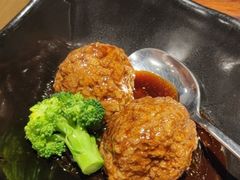 蛋黄狮子头/只-前海沿·青岛菜(五四广场永旺店)