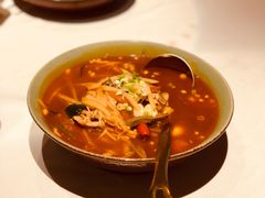 酸汤羊杂-丝路金桃·新疆菜(徐汇店)