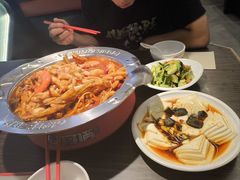 -胖哥俩肉蟹煲(上海悦荟广场店)