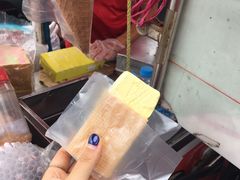 -詹爷爷乌节路街头冰淇淋