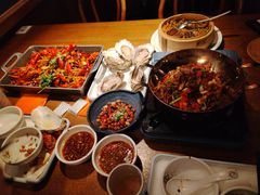 -乔街深夜食堂·小龙虾·高压锅生蚝(杭州总店)