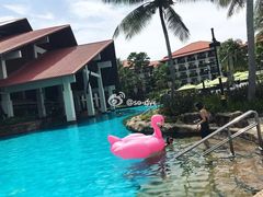 -麦哲伦丝绸度假村
