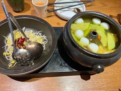 -云海肴·汽锅鸡·云南代表菜(天山百盛优客店)