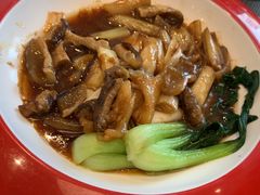 -赶海部落海鲜城(海阳路店)