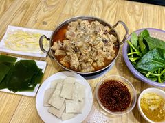锅仔排骨-老殷锅仔