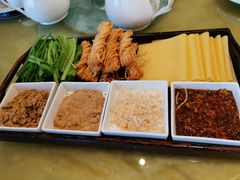 山东煎饼-三义和酒楼(广渠门店)