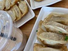 -小姜锅贴(凤凰街店)
