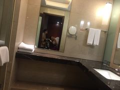 -绍兴鉴湖君澜大酒店