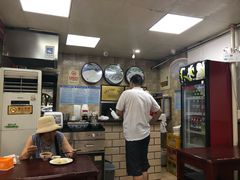 -小胖包子王(光明楼店)