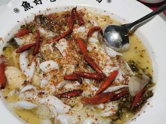 -江渔儿酸菜鱼(奥园广场金发购物中心店)