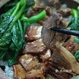 论顺德老字号煲仔饭，我选西门口的“何氏煲仔饭”，美女都爱[呲牙]