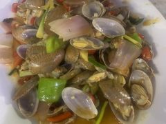 -四川小胡子海鲜(丁村万人海鲜广场店)