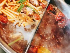 -湊湊火锅·茶憩(新中关购物中心店)