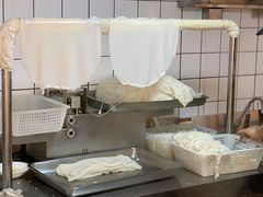 -呷佬·长沙手工米粉(金沙江路店)