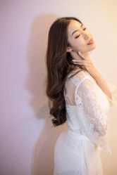 -禕·愫白婚纱商店