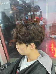 -藤野造型烫染·漂发