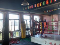 -臻元搏击格斗泰拳拳馆(港隆店)