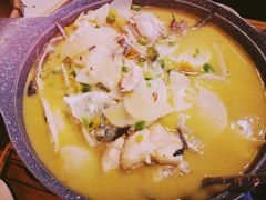 洞庭鱼-湖南码头·地道岳阳美食·湘菜(魏公村店)