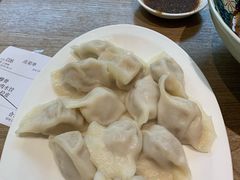 酸菜土猪肉水饺-上关雪東北菜(中房金谊店)